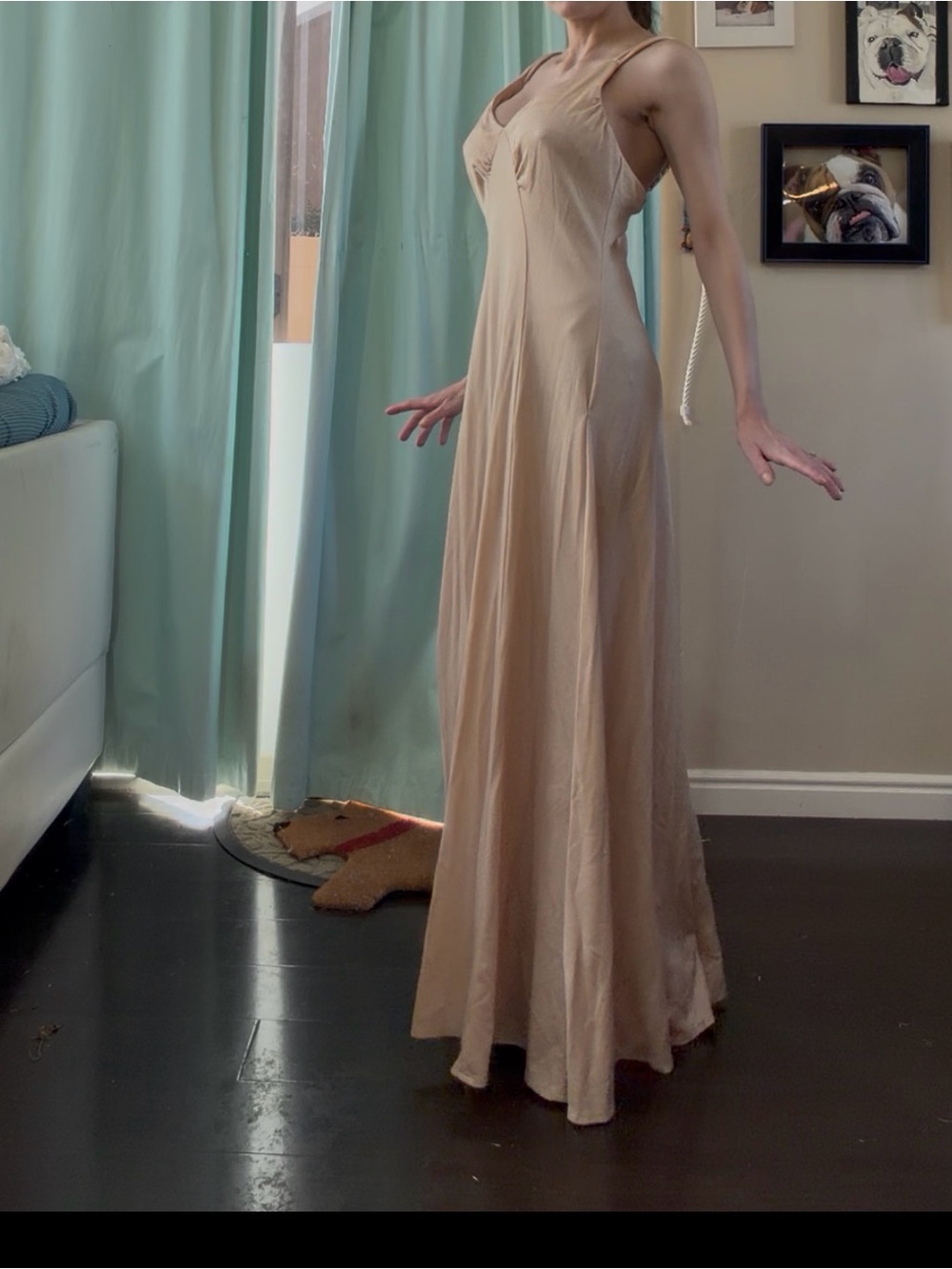 Sleeveless Maxi Dress gold